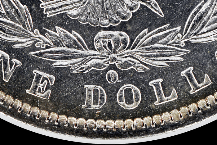 8724a 1883O SD Rev LM MintMark.jpg